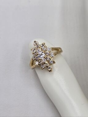 Swarovski Crystal Elements Gold Cluster Flower Ring Size 6 Floral Prom Bridal